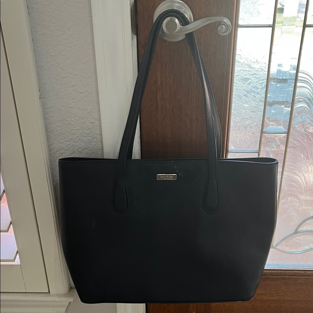 Kate Spade Elegant Black Tote Bag